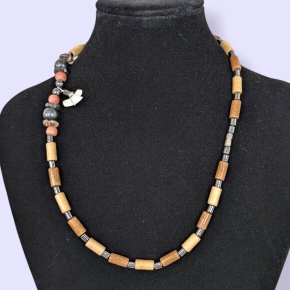 Vintage Wood & Hematite Beaded Shark Tooth Necklace - Picture 3 of 4